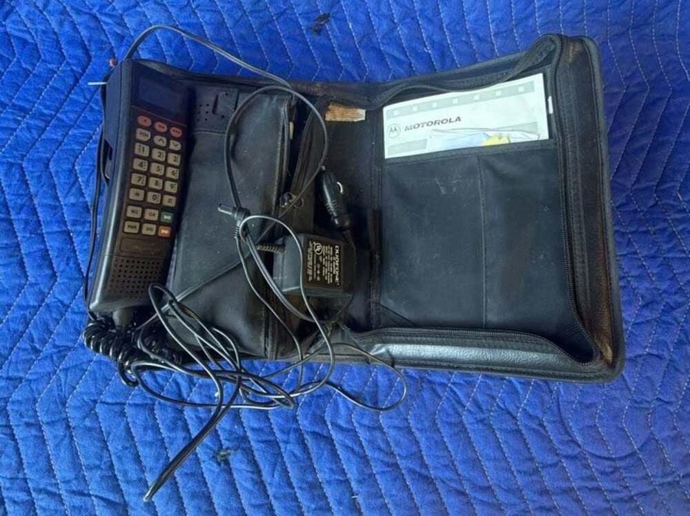 Vintage Motorola Bag Phone with Carrying Case and Charger